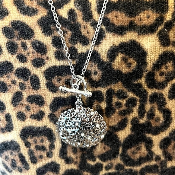 Cookie Lee Necklace Silver-tone toggle closure Crystals round Sphere Long 32” - Picture 2 of 13